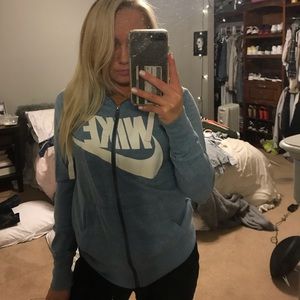 Nike zip up hoodie